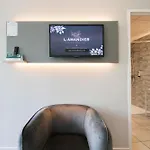 Hotel Logis L'amandier Morlaas