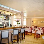 Hotel Logis L'amandier