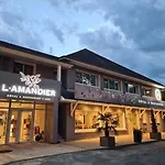 Hotel Logis L'amandier