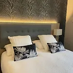 Hotel Logis L'amandier 3*