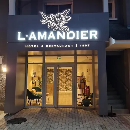 Logis L'amandier Hotel Morlaas