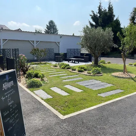 Hotel Logis L'amandier