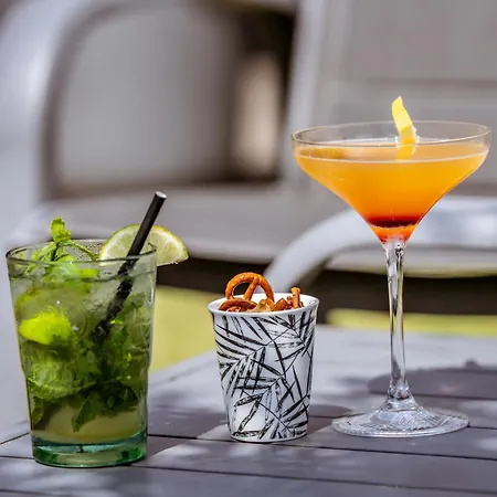 Ξενοδοχείο Logis L'amandier Morlaas