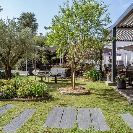 Hotel Logis L'amandier