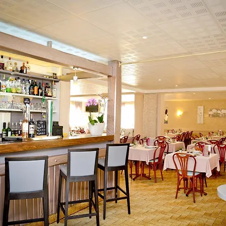 Hotel Logis L'amandier