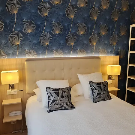 Hotel Logis L'amandier Morlaas