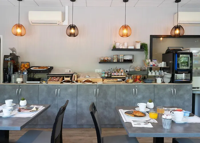 Ξενοδοχείο Logis L'amandier