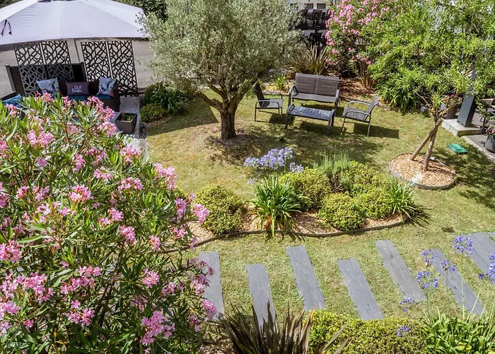 Logis L'amandier Ξενοδοχείο Morlaas