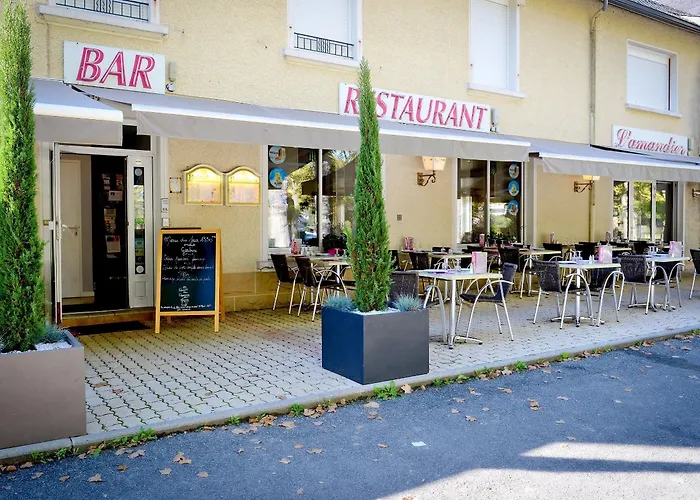 Ξενοδοχείο Logis L'amandier