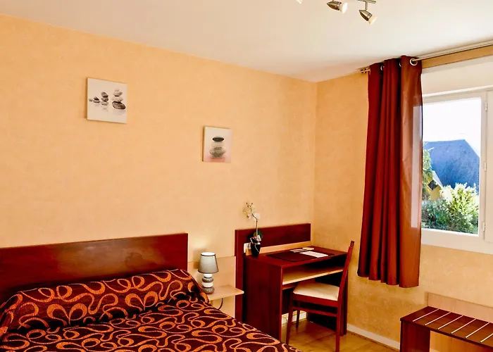 Logis L'amandier 3* Morlaas