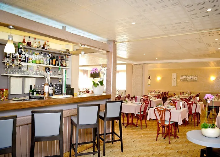 Ξενοδοχείο Logis L'amandier