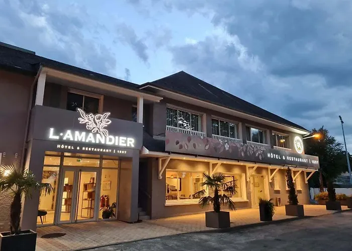 Ξενοδοχείο Logis L'amandier
