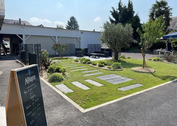 Ξενοδοχείο Logis L'amandier